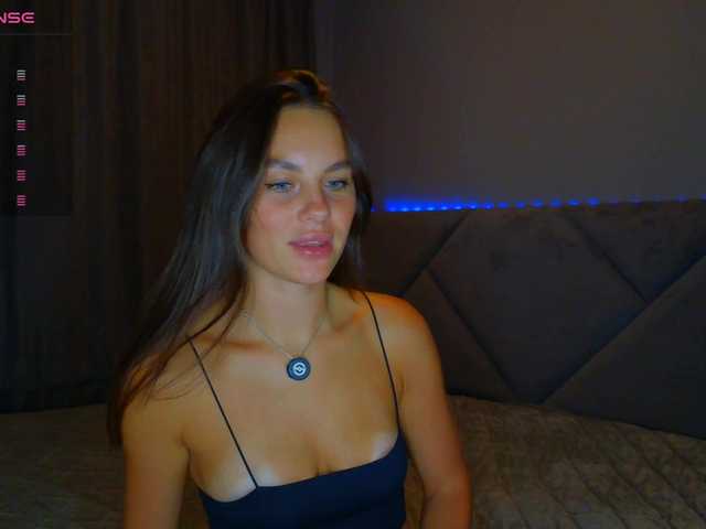 SeLeNaa live cam on BongaCams