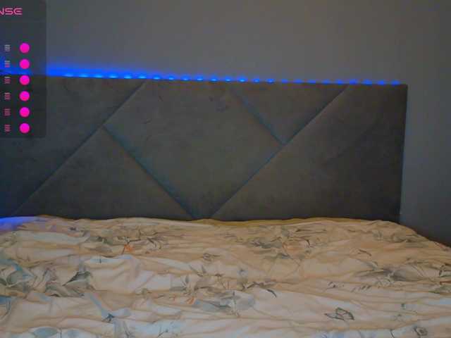 VALERIYAAA live webcam show
