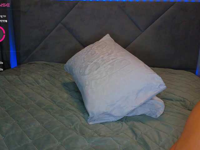 SeLeNaa live cam on BongaCams