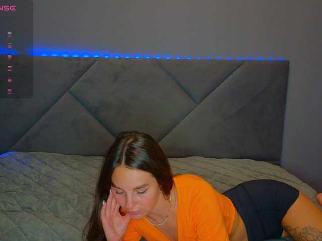SeLeNaa live cam on BongaCams