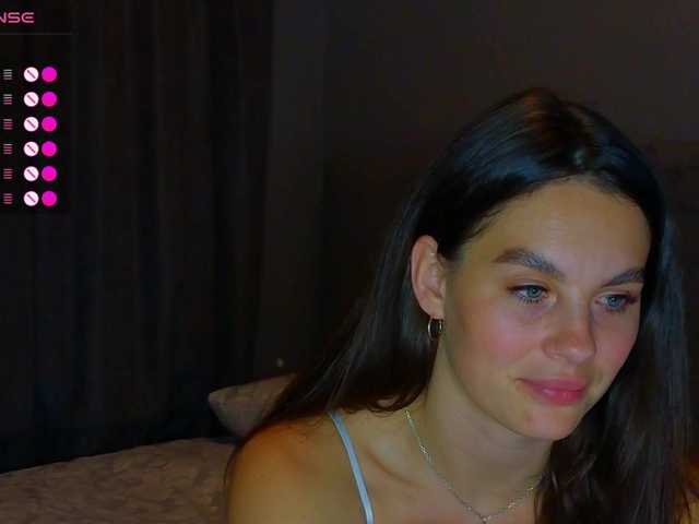 SeLeNaa live cam