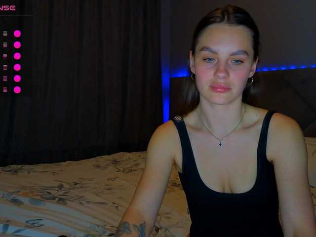 VALERIYAAA webcam