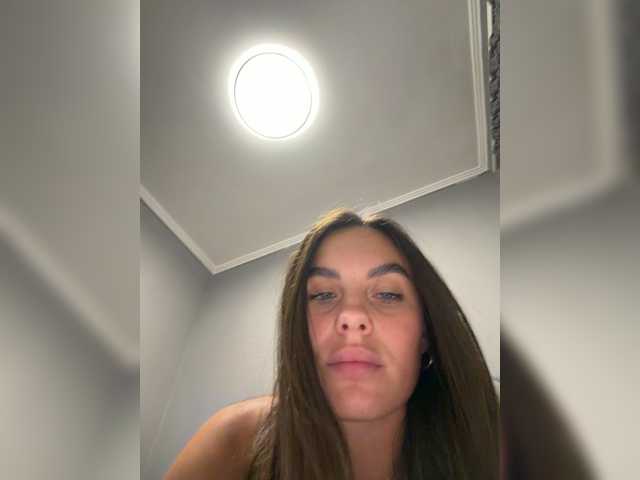 SeLeNaa live cam on BongaCams
