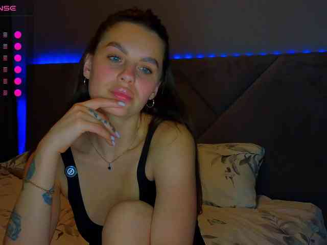 VALERIYAAA webcam