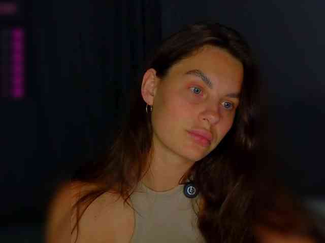 VALERIYAAA webcam
