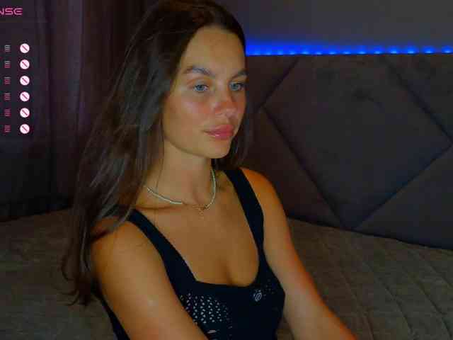 VALERIYAAA webcam