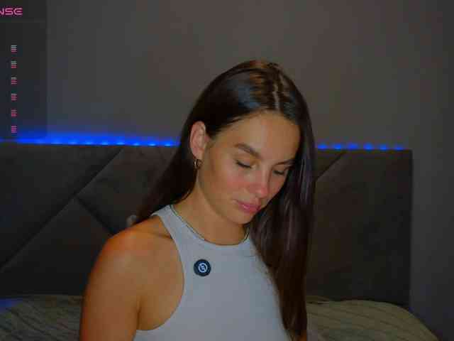 VALERIYAAA webcam