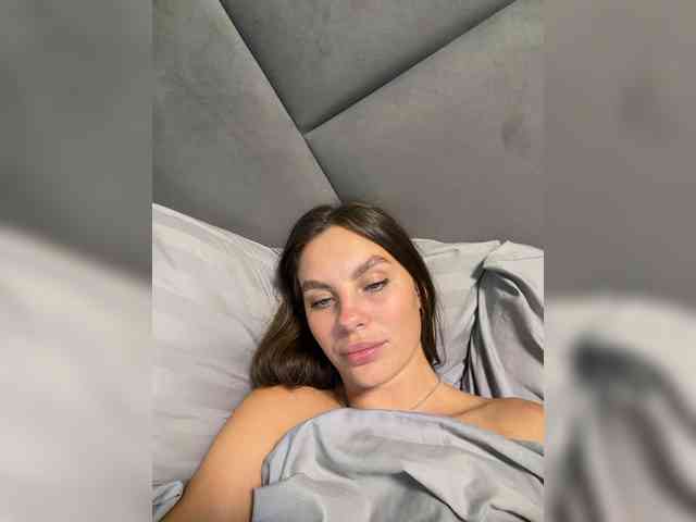 VALERIYAAA webcam