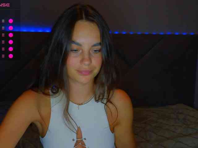 VALERIYAAA webcam