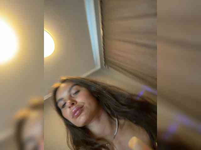 VALERIYAAA webcam