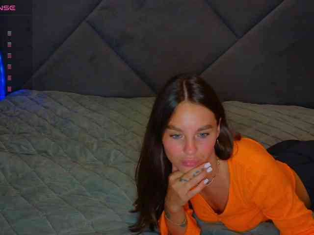 VALERIYAAA webcam
