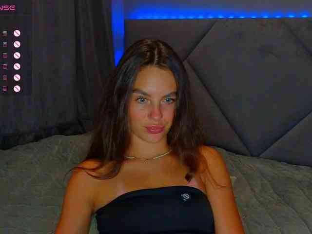 VALERIYAAA webcam