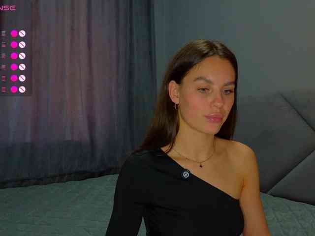 VALERIYAAA webcam