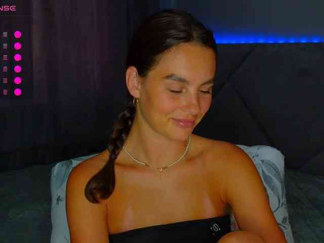 VALERIYAAA webcam