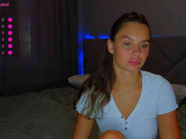 VALERIYAAA webcam