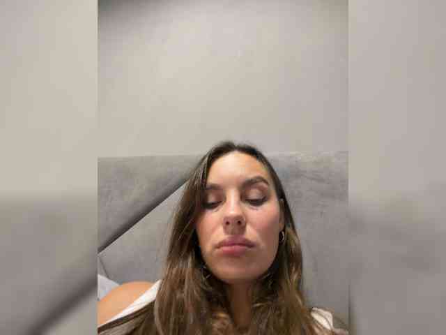VALERIYAAA webcam