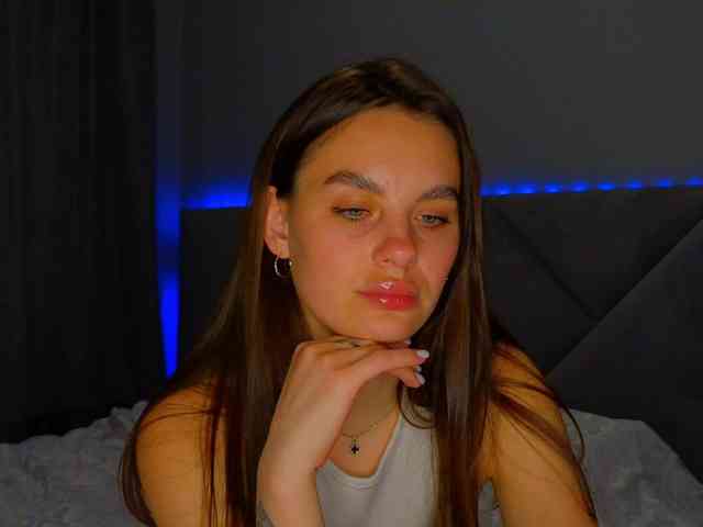 VALERIYAAA webcam