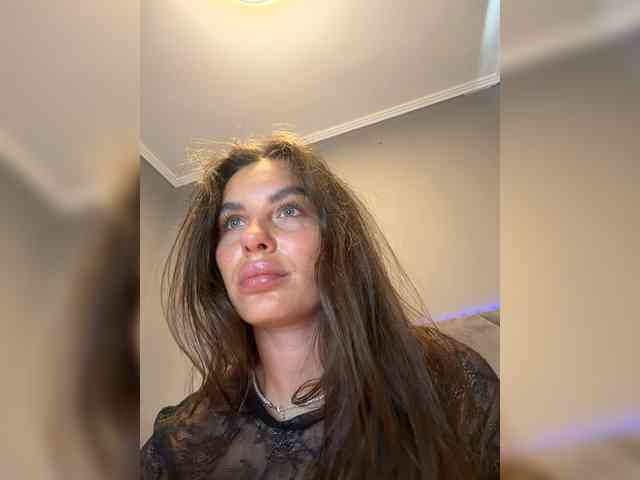 VALERIYAAA webcam