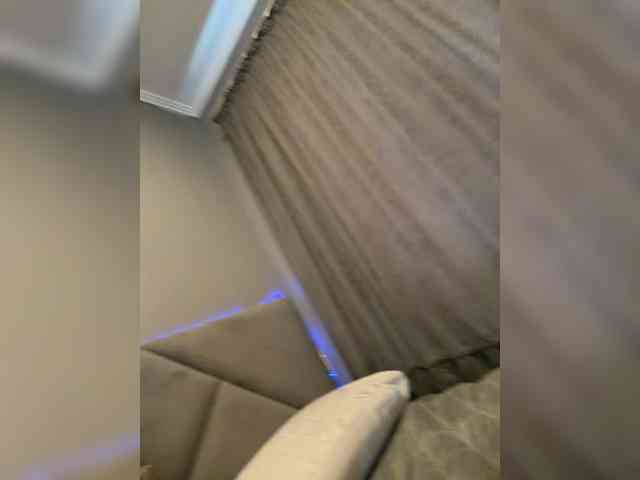 VALERIYAAA webcam