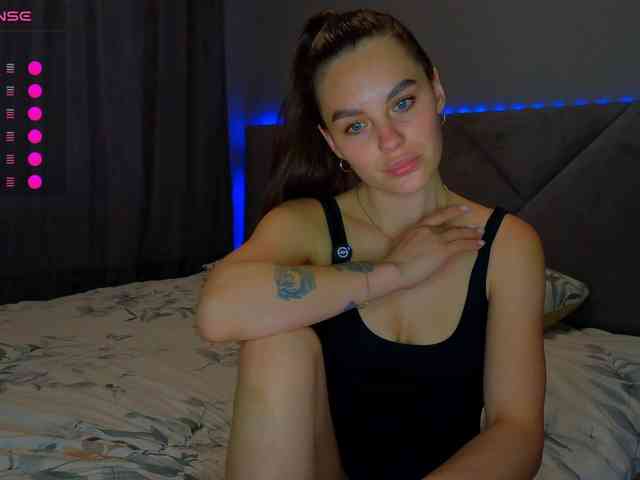 VALERIYAAA webcam
