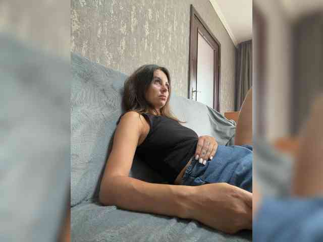 SeLeNaa Sex Cam Show