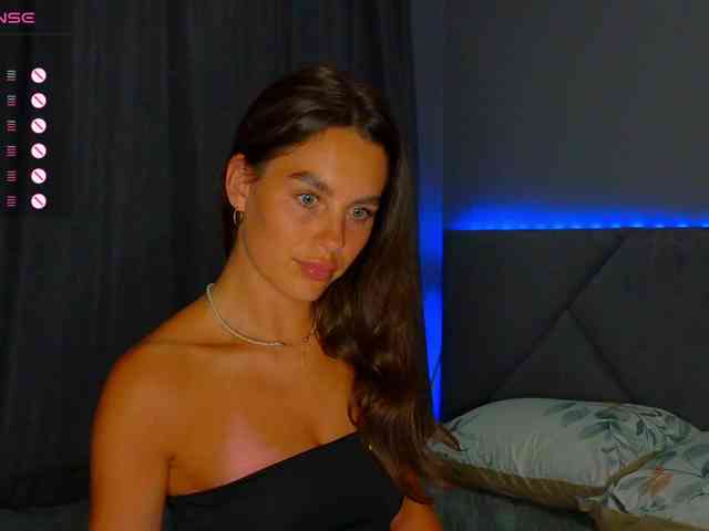 VALERIYAAA webcam