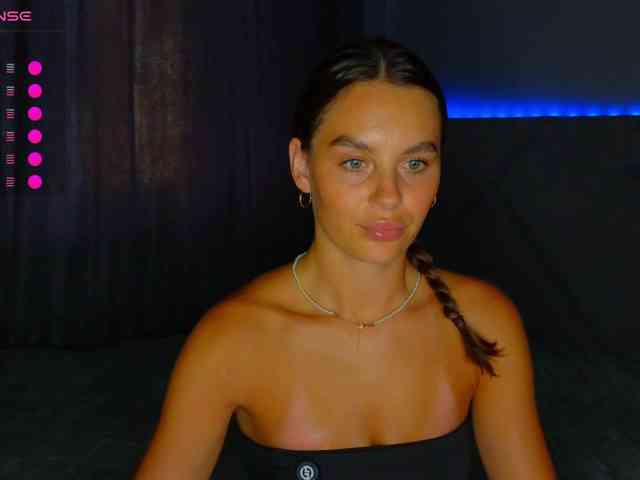VALERIYAAA webcam