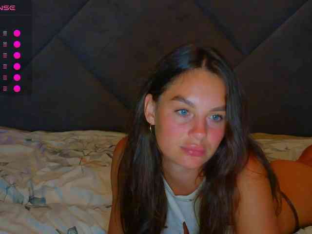 VALERIYAAA webcam