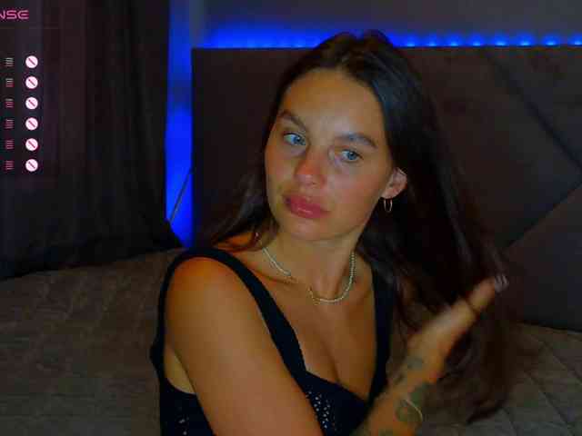 VALERIYAAA webcam