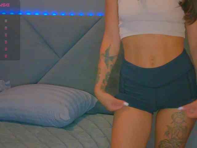 VALERIYAAA webcam