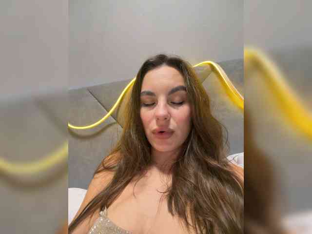 VALERIYAAA