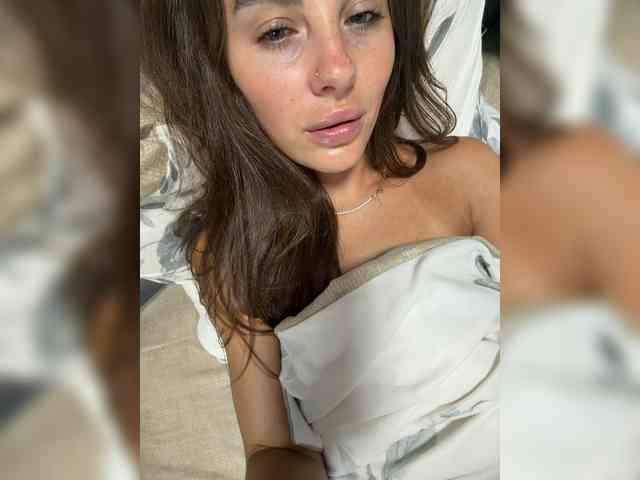 Модель: VALERIYAAA