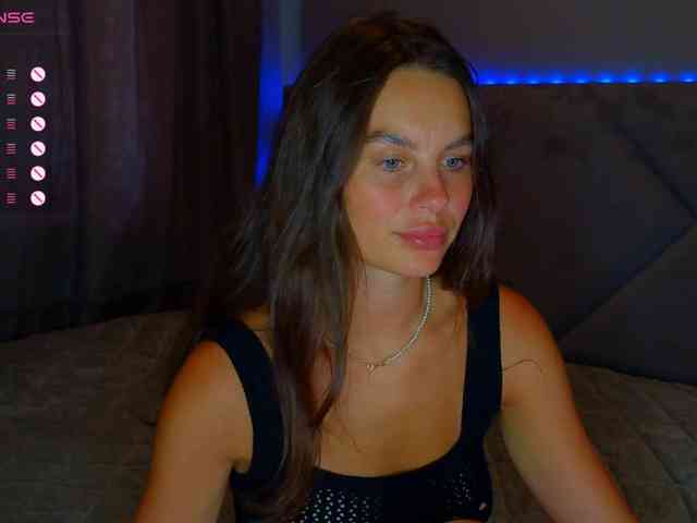 VALERIYAAA webcam