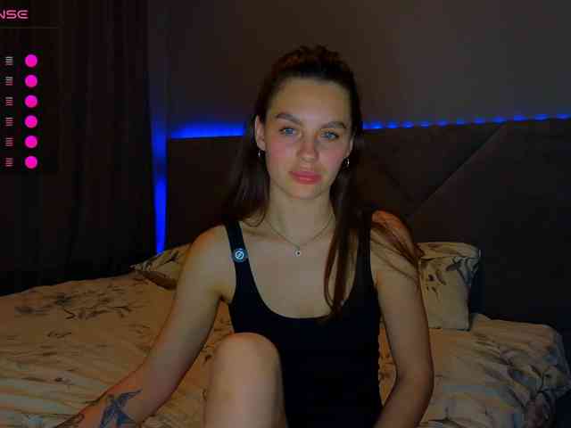 VALERIYAAA webcam