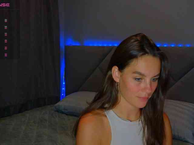 VALERIYAAA webcam