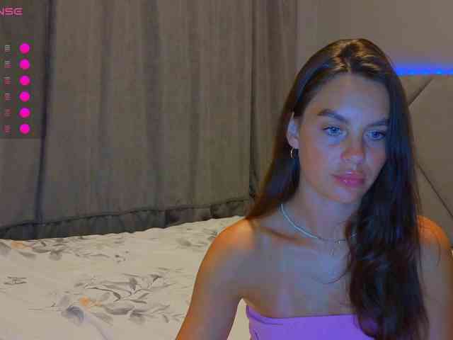 VALERIYAAA webcam