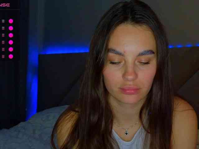 VALERIYAAA webcam
