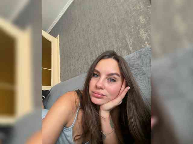 VALERIYAAA webcam