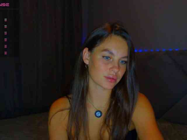 VALERIYAAA webcam