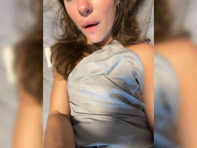 VALERIYAAA webcam