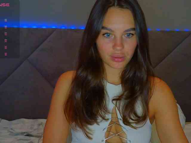 VALERIYAAA webcam