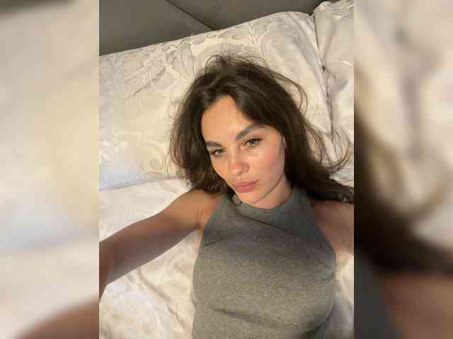 VALERIYAAA webcam