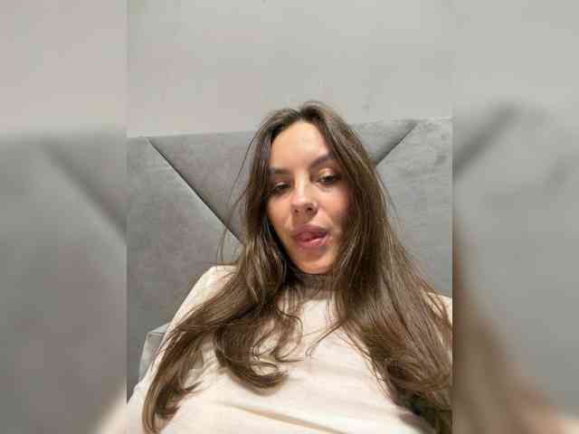 Модель: VALERIYAAA