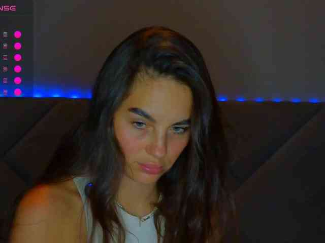 VALERIYAAA webcam