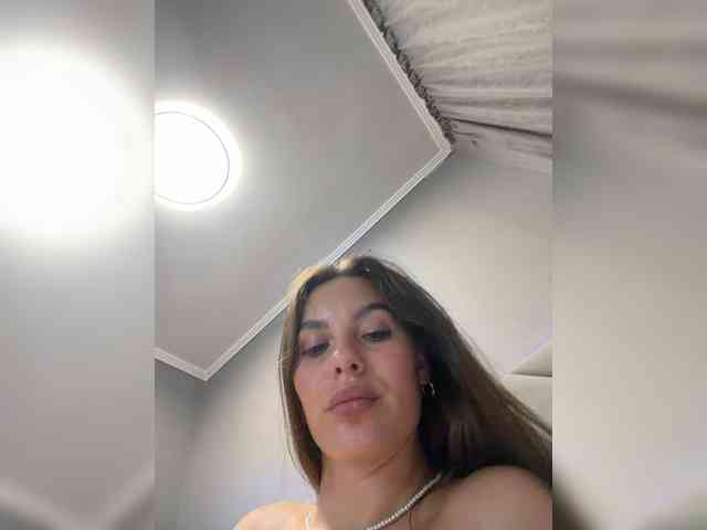 VALERIYAAA webcam