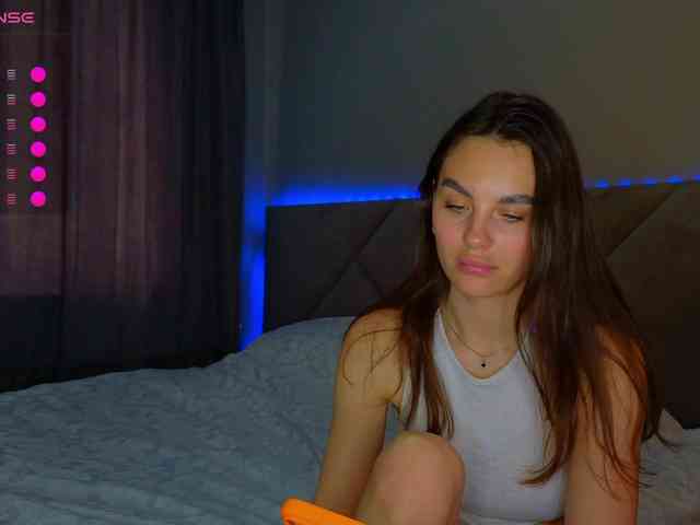 Модель: VALERIYAAA