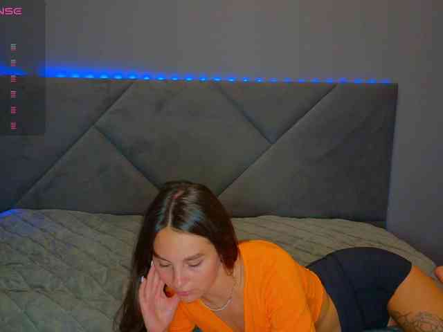VALERIYAAA webcam