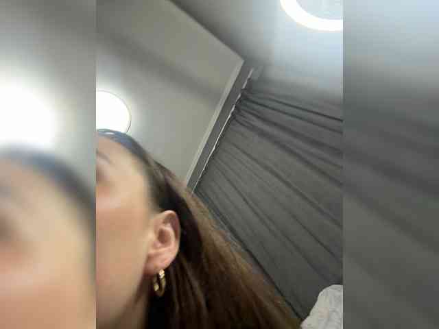 VALERIYAAA webcam