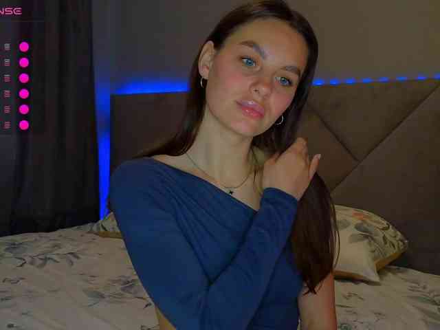 VALERIYAAA webcam