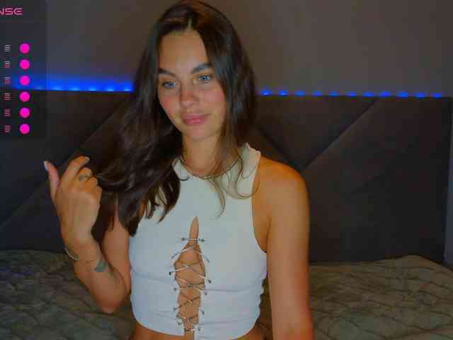 VALERIYAAA webcam
